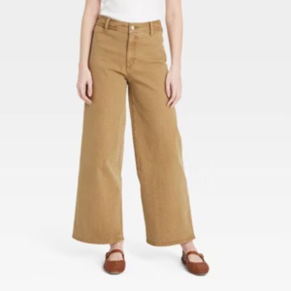 Women's High-Rise Sailor Wide Leg Corduroy Crop -  Tan Size 16R EUC